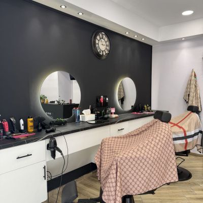 Εσωτερικό Elenony Barbershop