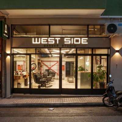 Εσωτερικό West side barber studio