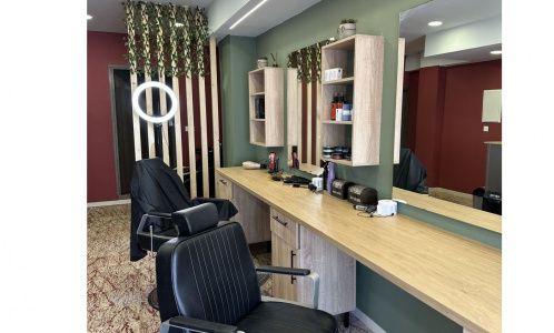 Εσωτερικό The old bank barber